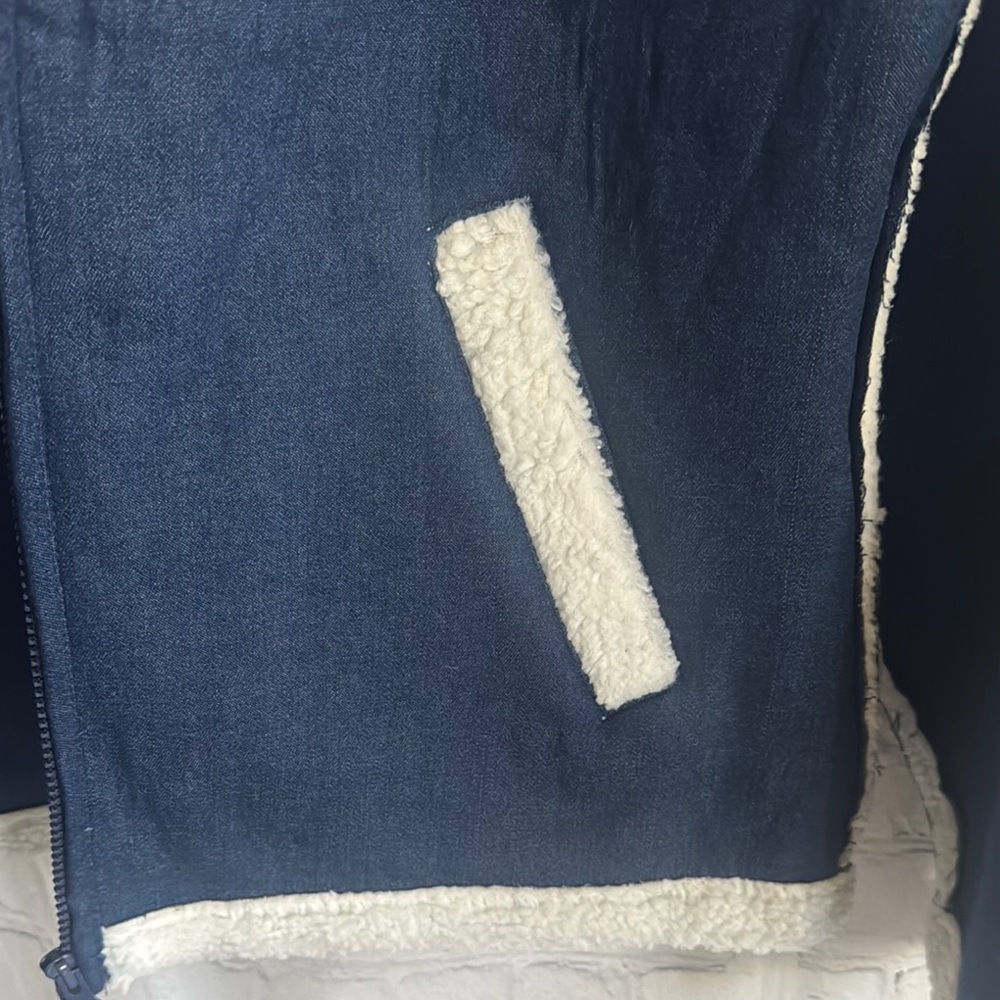 Gazoz Dark Blue and White Sherpa Jacket - Picture 8 of 9